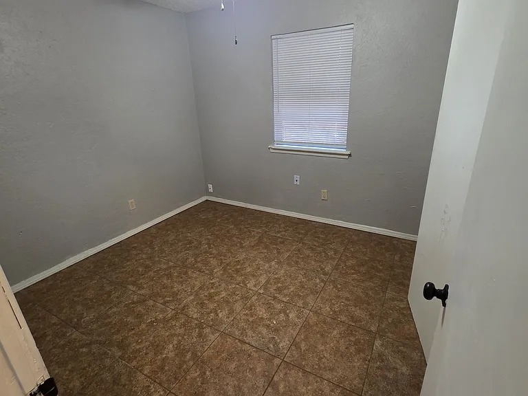 3112 Birch Ln — Photo 7