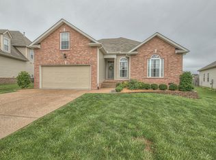6006 Warner Ct, Spring Hill, TN 37174