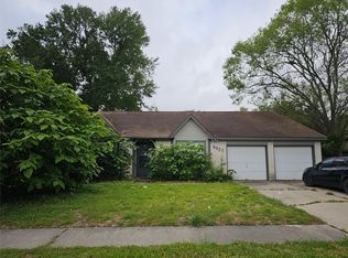6927 Silver Star Dr, Houston, TX 77086