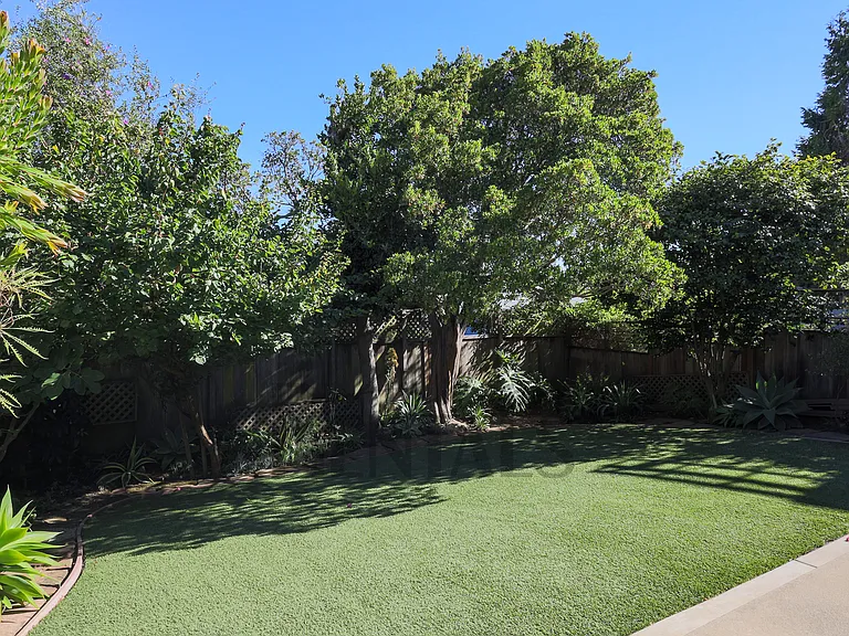 364 Coventry Rd — Photo 41