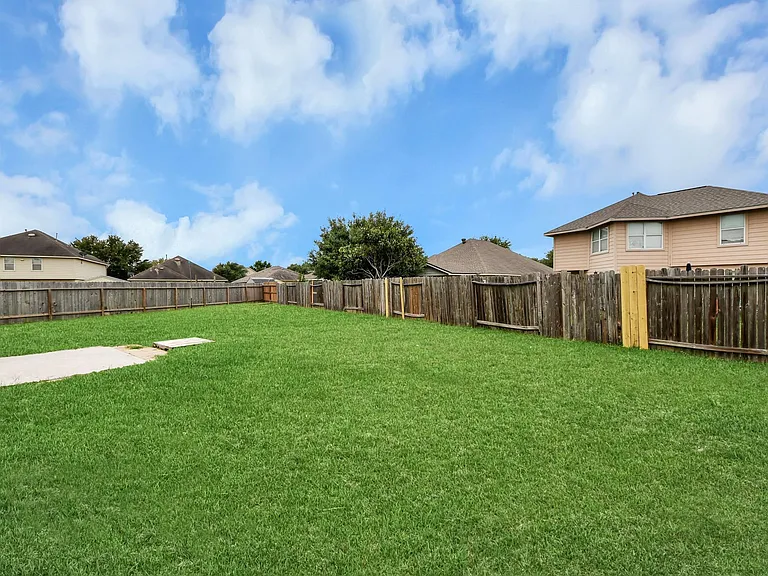 19215 Terra Forest Ct — Photo 42
