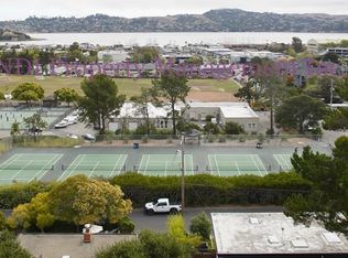 126 Lower Anchorage Rd, Sausalito, CA 94965