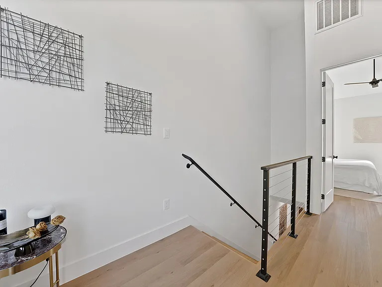 2139 Mail Ave #102 — Photo 18