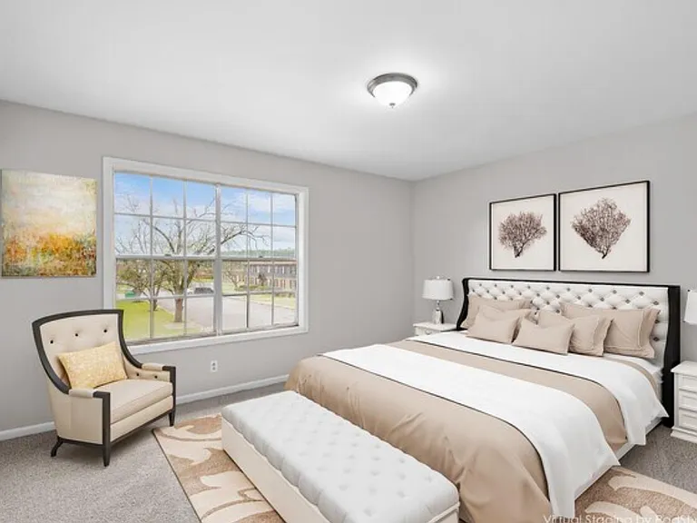 Emerald Apartments — Photo 5