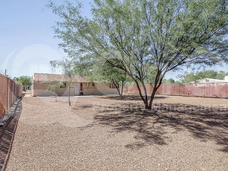 4937 E Rosewood St — Photo 18