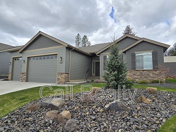 2nd image of 5530 N Radium Ln