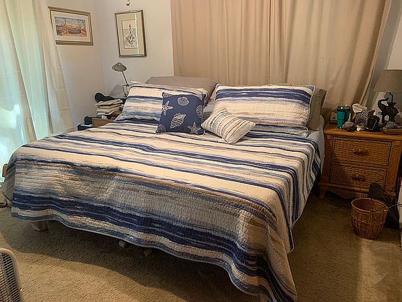 Main Bedroom  (Upper Level)