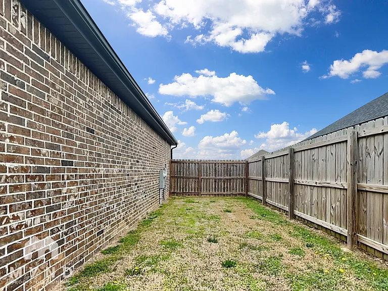 741 Captain Stockton St — Photo 22