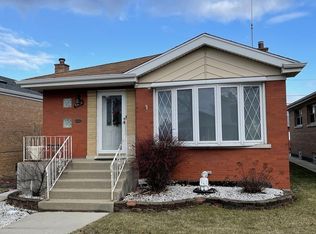 5839 S Mayfield Ave, Chicago, IL 60638