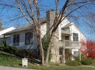 2268 E Cape Cod Dr, Bloomington, IN