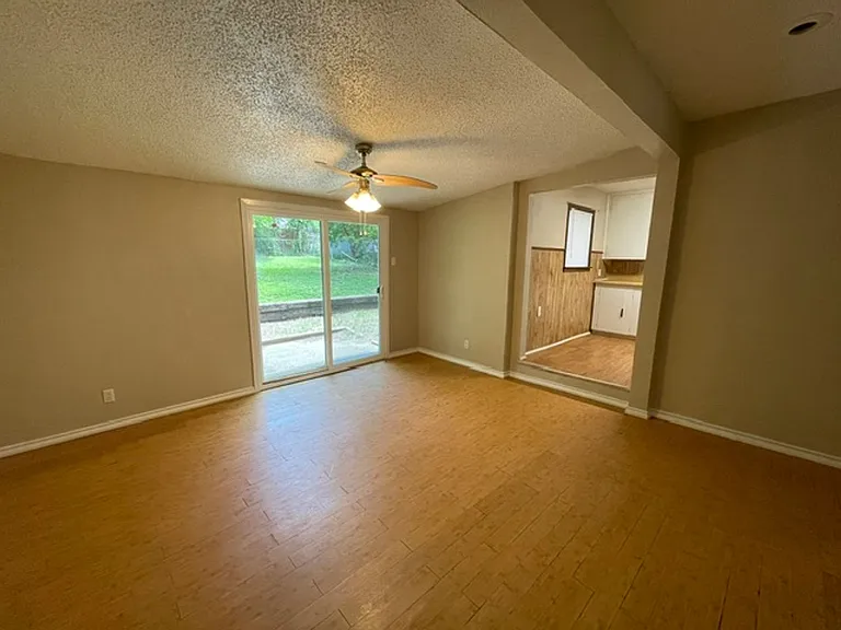 845 Rumfield Rd — Photo 9