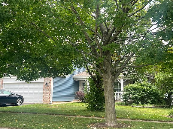 2nd image of 115 Seton Creek Dr