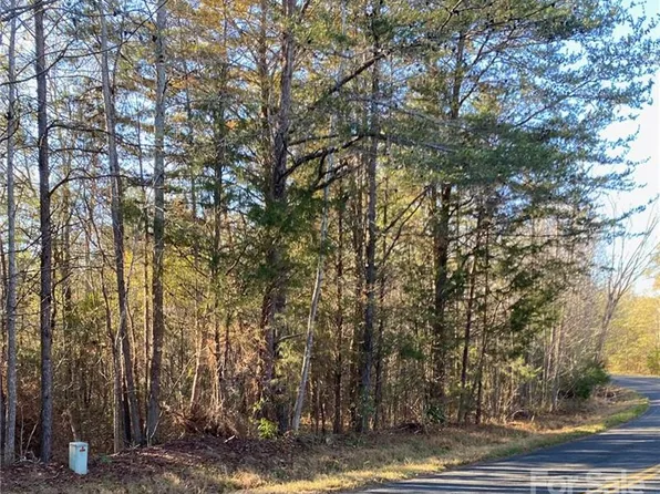 2533 Holly Rd #2, Clover, SC 29710