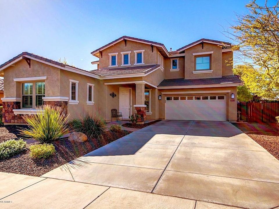 1st image of 13141 W Chaparosa Way