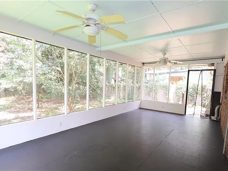 2994 Judylyn Dr — Photo 16
