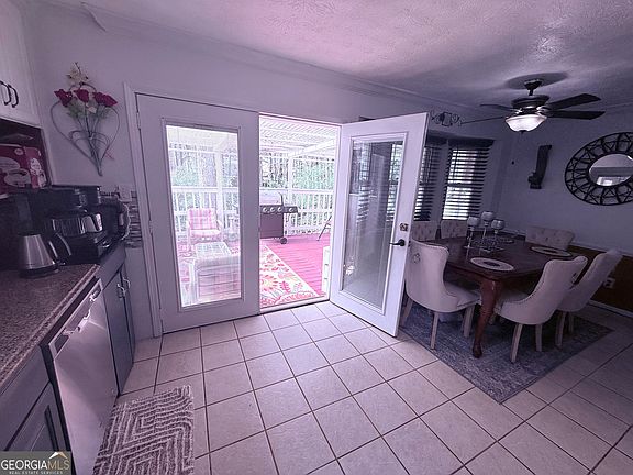 4th image of 4135 Tanglewood Rd