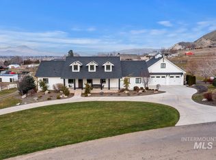 994 Walker Trl, Emmett, ID 83617