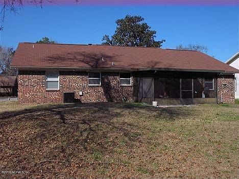 5th image of 8746 Falcon Trace Dr N
