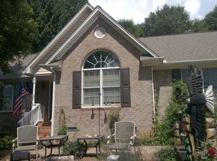 1441 Fall Leaves Ct, Graham, NC 27253