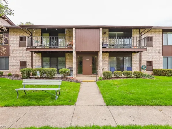 16415 Heather Ln #S204, Middleburg Heights, OH 44130