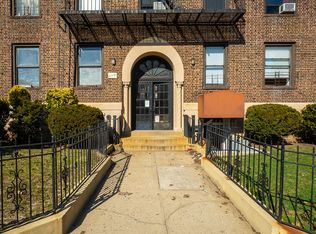 119-51 Metropolitan Ave #3A, Kew Gardens, NY 11415