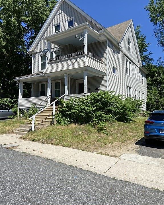 2nd image of 18 Windsor St