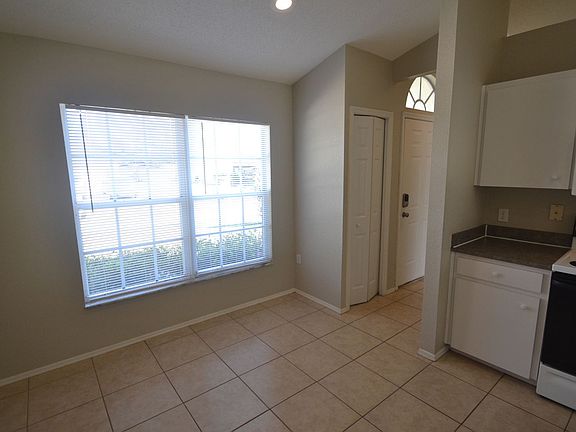 5th image of 5261 English Dr