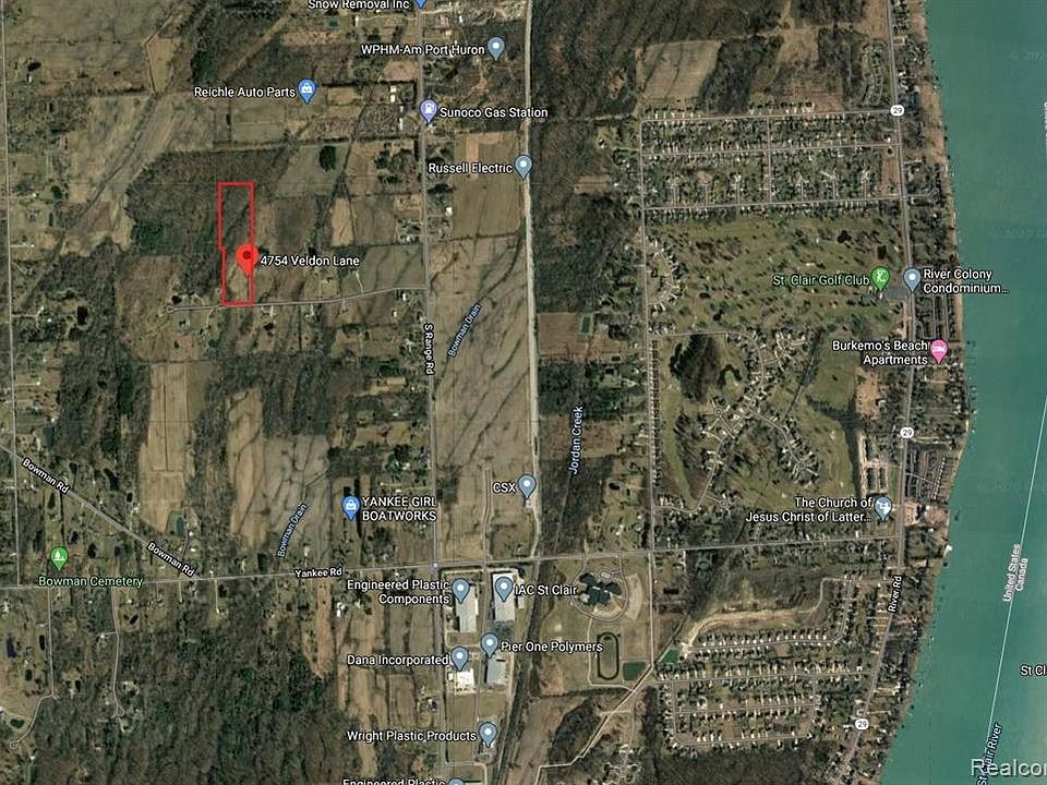 2nd image of 4784 Veldon Ln