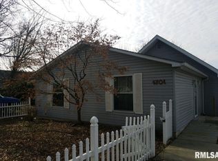 1301 S 13th St, Herrin, IL 62948