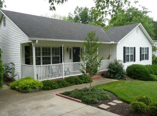 9 Dahlglen Ave, Greenville, SC 29607