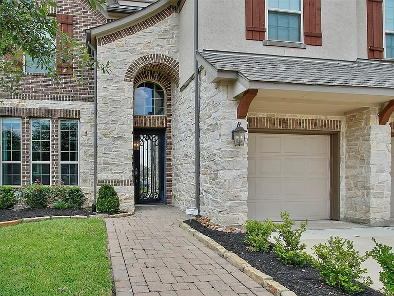 20422 Raven Mill Ln — Photo 3