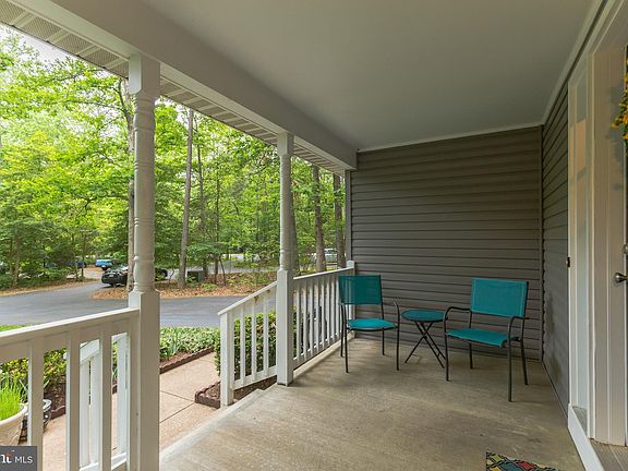 2nd image of 44270 Blueberry Ln