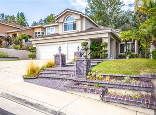 931 S Camerford Ln, Anaheim, CA 92808