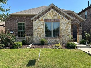 2364 Evening Stone Dr, Aubrey, TX 76227