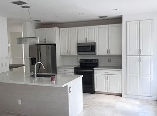 1581 SW 106th Ave #15811, Hollywood, FL 33025