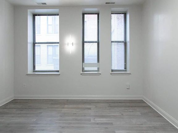 4th image of 1001 Chestnut St #501E