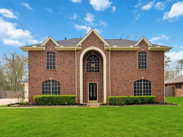15 Finetta Ln, Alvin, TX 77511