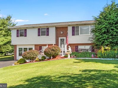 452 N End Rd, Mohrsville, PA, 19541