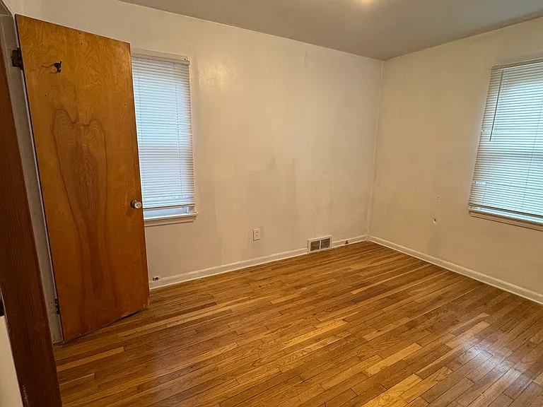 25507 W Hills Dr — Photo 6