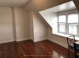 197 Dundas St E #1A-C08, Toronto, ON M5A 1Z4