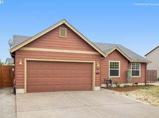 542 Prairie St, Woodburn, OR 97071