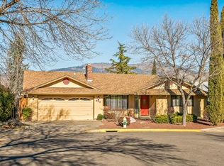 670 Berry Ln, Ashland, OR
