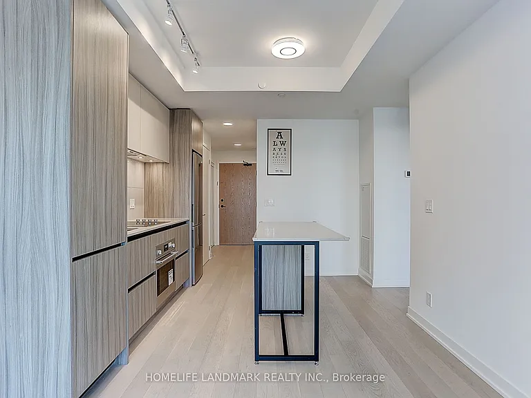 7950 Bathurst St #B-532 — Photo 14