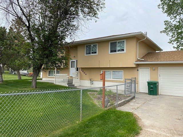 1st image of 2804 Park View Dr S
