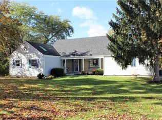 103 Munro Dr, Camillus, NY 13031