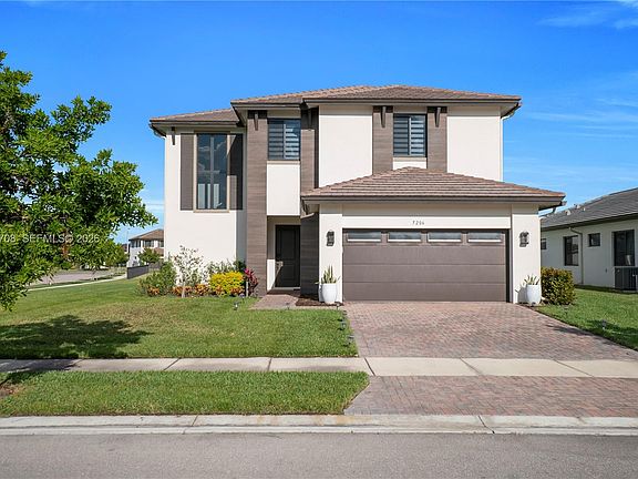 2nd image of 5206 Karlia Dr