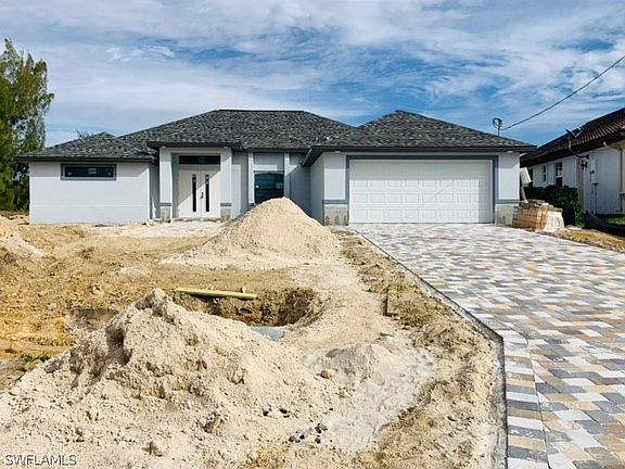 3rd image of 3037 SW 11th Place Cpe