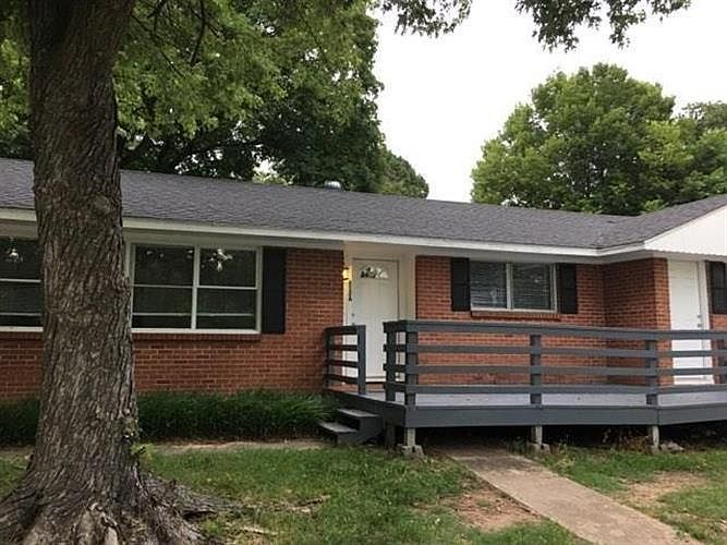 1st image of 512 N Frisco Ave