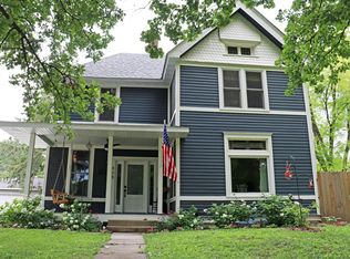 408 N 6th St, Henderson, MN 56044