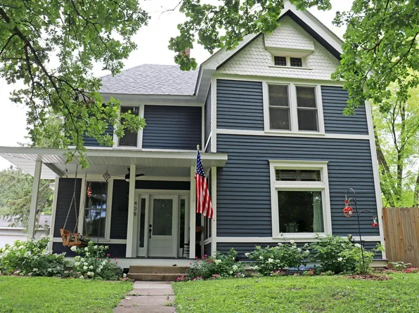 408 N 6th St, Henderson, MN 56044